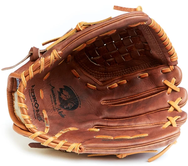 12.5 Inch Nokona Walnut WV1250 Women's Fastpitch Softball Glove 2 12.5 Inch Nokona Walnut WV1250 Women's Fastpitch Softball Glove - Image 2